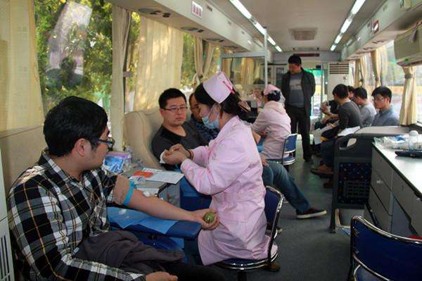 競(jìng)爭(zhēng)惡劣，獻(xiàn)血車(chē)價(jià)格也不能成為搶奪市場(chǎng)的主要因素