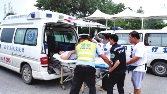 救護(hù)車一次多少錢？出車費(fèi)用太高或成救護(hù)難題？01